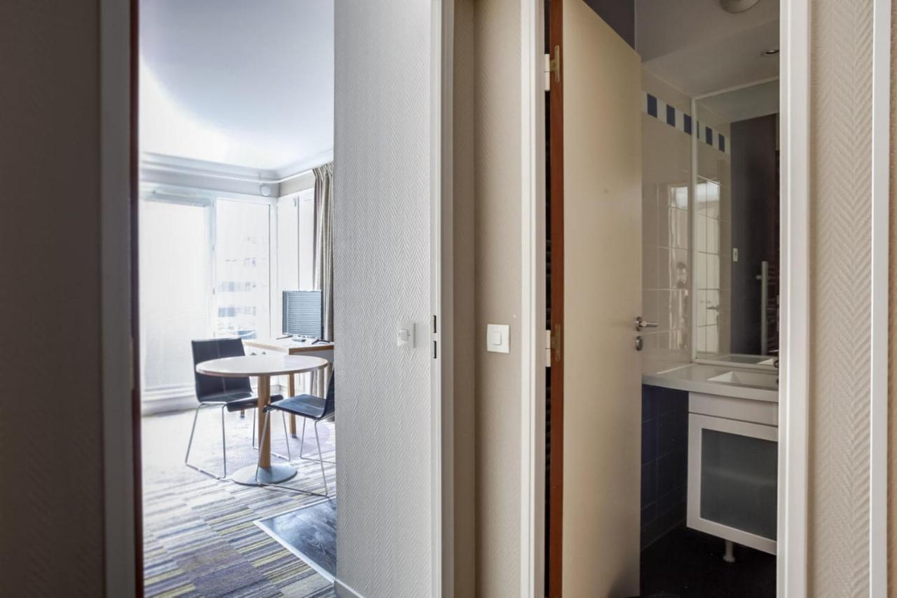 Guestready - Studio Cosy Pres Du Metro Issy-les-Moulineaux Esterno foto