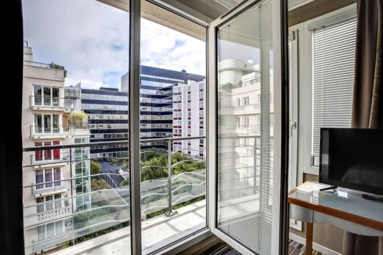 Guestready - Studio Cosy Pres Du Metro Issy-les-Moulineaux Esterno foto